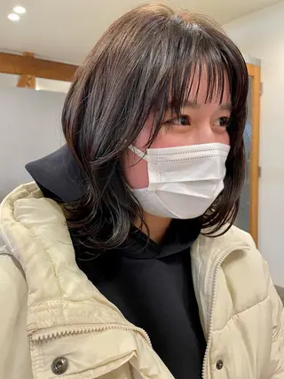 ミディアム カノエ 乃木店のヘアスタイル