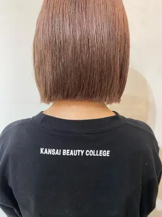 ミディアム maruquee de mashu所属・モモコ/ブリーチ/ ミルクティカラーのヘアスタイル