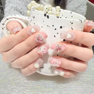 ネイル Queens PUPUのネイルデザイン