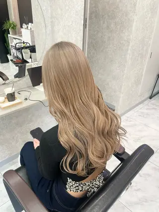 ロング 🦋ハイトーン🦋 石山 希理🦋のヘアスタイル