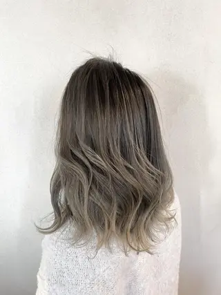 セミロング カラー 高尾 勝利のヘアスタイル