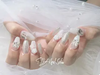 ミディアム cici nailのネイルデザイン