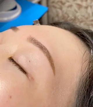 アイブロウ Hazuki .のマツエク・マツパデザイン