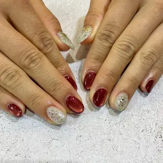 ネイル LUNI（シェアサロンHeartSpace内）所属・LUNI 久屋大通 ˚✧₊⁎/ yuriのネイルデザイン