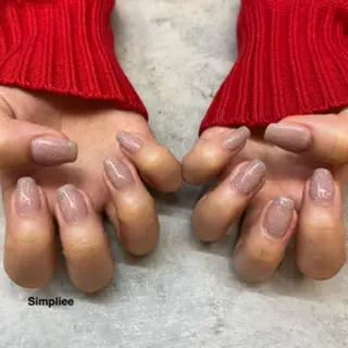 ネイル シンプリーワン 渋谷店🪄MOENAのネイルデザイン