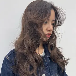 ロング カラー FIG Hair Design所属・FIG HairDesignのヘアスタイル