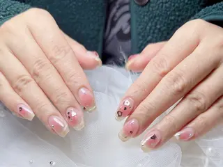 ミディアム cici nailのネイルデザイン