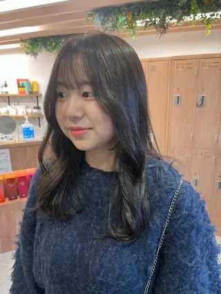 セミロング MAI ⠀ ⠀ ⠀のヘアスタイル