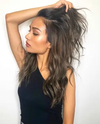 ロング salowin 原宿 aroa所属・韓国／ハッシュカット ／透明感カラー／金野のヘアスタイル