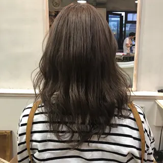 ミディアム カラー パーマ RUKA 美容院×ネイリストのヘアスタイル