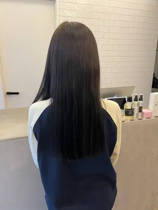 セミロング 髙橋 かなこのヘアスタイル