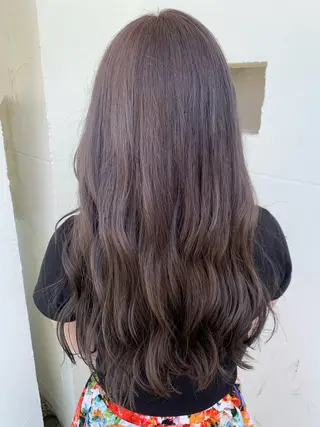 ロング カラー ami🍑艶カラー/ 髪質改善/透明感のヘアスタイル