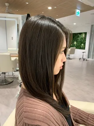 セミロング air-FUKUOKA所属・枦山 晴稀のヘアスタイル