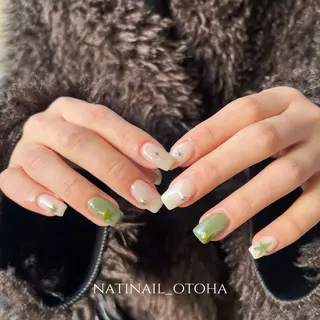 ネイル natinail_otoha所属・toa. nailのネイルデザイン