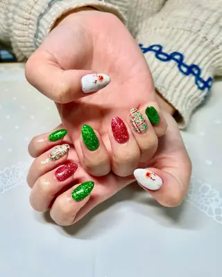 ネイル 新宿ネイルサロン ジェミディローサ所属・新宿ネイルサロン ジェミディローサのネイルデザイン