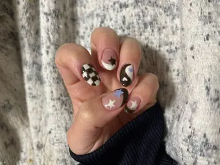 ネイル 宮原 葵のネイルデザイン