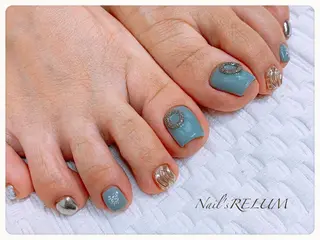 ネイル THECOLORS所属・近貞 莉奈のネイルデザイン