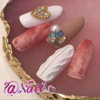 ネイル 小尾 栞のネイルデザイン