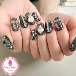 ネイル tiarynail K Kのネイルデザイン