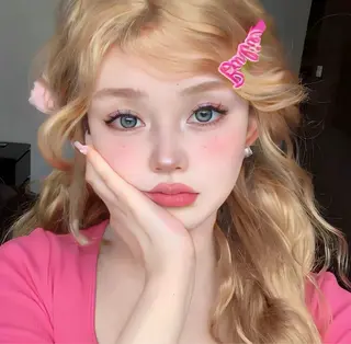 マツエク・マツパ 愛・ラッシュAURA ʚ🎀ɞ⋆みやのマツエク・マツパデザイン