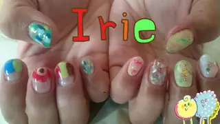 ネイル Hair salon Irie所属・與儀 知佳のネイルデザイン