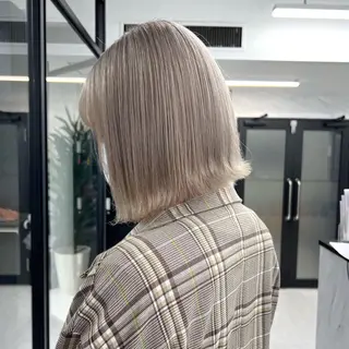 ミディアム カラー シールエクステ特化 ハイトーン、NANAのヘアスタイル