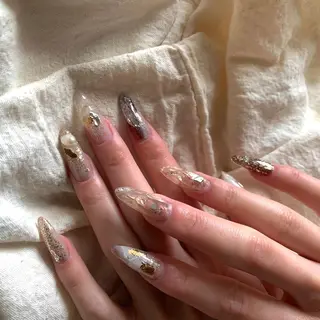 ネイル repos~ルポ~所属・里見 麗のネイルデザイン