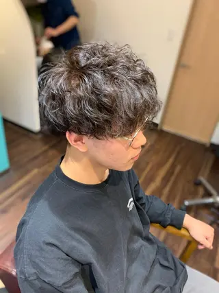 ショート green feel 長原所属・西山 大樹のヘアスタイル