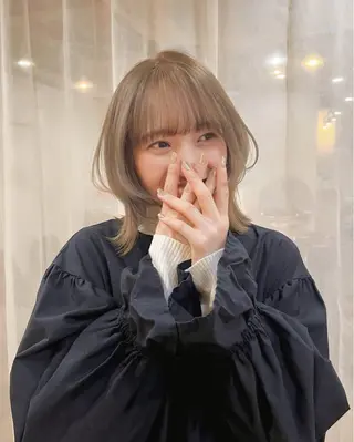 ミディアム 義本 風佳のヘアスタイル