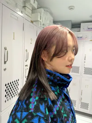 カラー 艶 ケアブリーチ 🎀🩵RISAのヘアスタイル