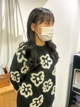 ロング 田中 愛梨のヘアスタイル