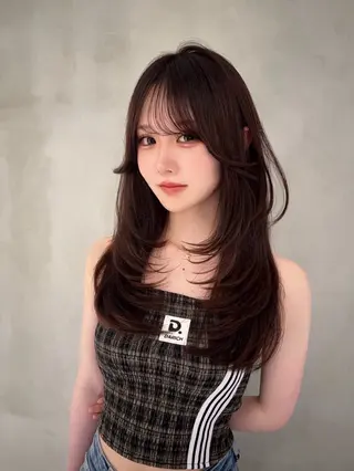 ロング 岡田準希/韓国/透明 感カラー/美髪矯正のヘアスタイル