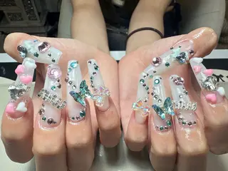 ネイル DUO MI所属・ル ナのネイルデザイン