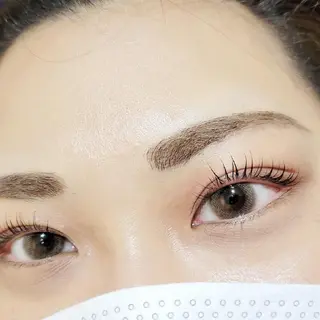 マツエク・マツパ 💜bora .のネイルデザイン