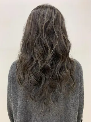 ロング 心斎橋/海外レイヤー 募集中三好玲奈のヘアスタイル