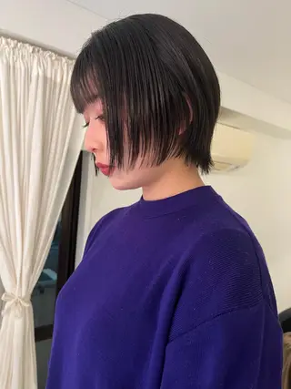 ショート ブリーチカラー🎀 韓国風/寺門美優のヘアスタイル