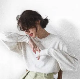 ヘアアレンジ 久力琴音''透明感 カラー''アレンジのヘアスタイル