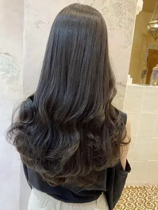 ロング カラー ハイトーン×透明感 たけるのヘアスタイル