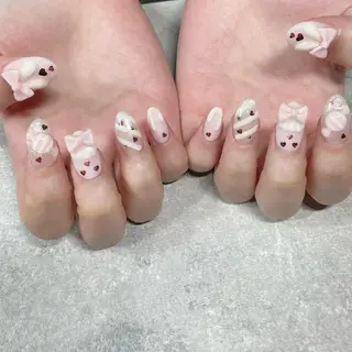 ネイル 東 千夏のネイルデザイン