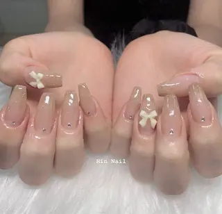 ネイル HIN NAILのネイルデザイン