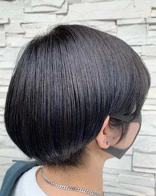 ショート カラー ゆうき あすかのヘアスタイル