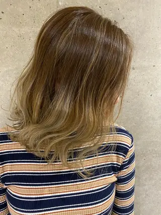 ミディアム カラー LA KING GINZA TOKYO所属・🧡ショートの達人 🧡SHOのヘアスタイル