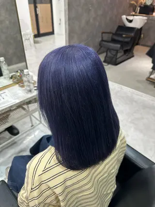 カラー 💎艶々ハイトーン MOE💍🤍のヘアスタイル