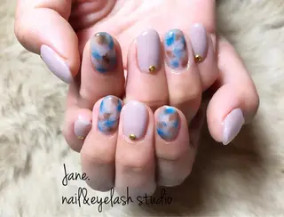 ネイル Yakko pas á pasのネイルデザイン