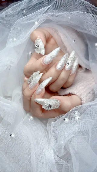 ネイル Yudia tamakiのネイルデザイン