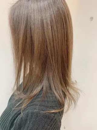 ミディアム カラー 白髪ぼかしハイライト 柳川拓哉のヘアスタイル