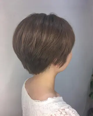 ショート カラー ヘアアレンジ エグチ アキラのヘアスタイル