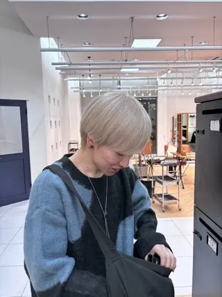 カラー メンズ 楢本 莉子のヘアスタイル