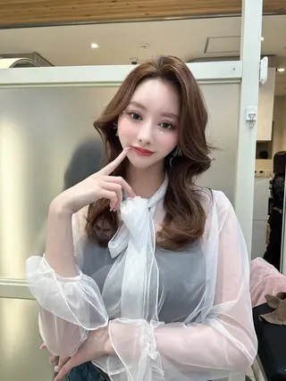 ミディアム 顔周り/透明感カラー /韓国ヘア/TAKUのヘアスタイル