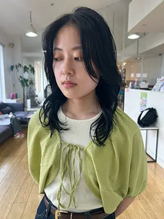 ミディアム 松尾 乾伸のヘアスタイル